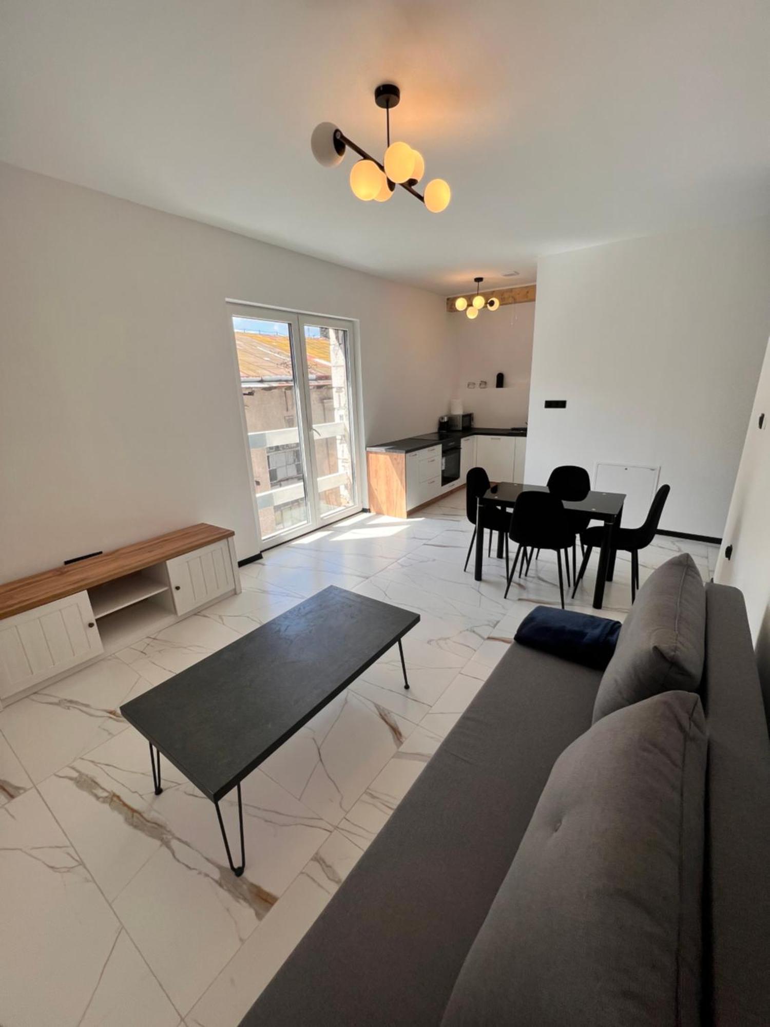 Dworskiego 74 Apartament 1 プシェムィシル エクステリア 写真